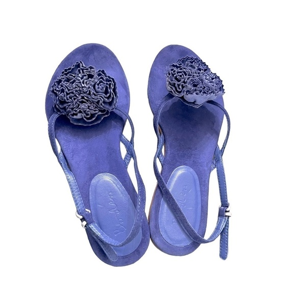 Boden Floral Strap Sandals size 8 - Picture 3 of 8